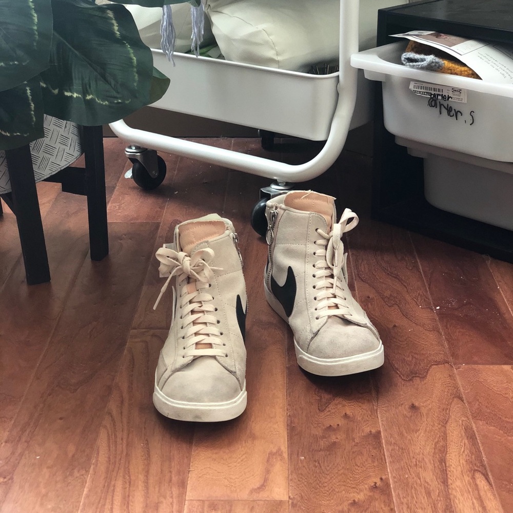 WNS NIKE BLAZER REBEL QUAVA ICE! Taking offers